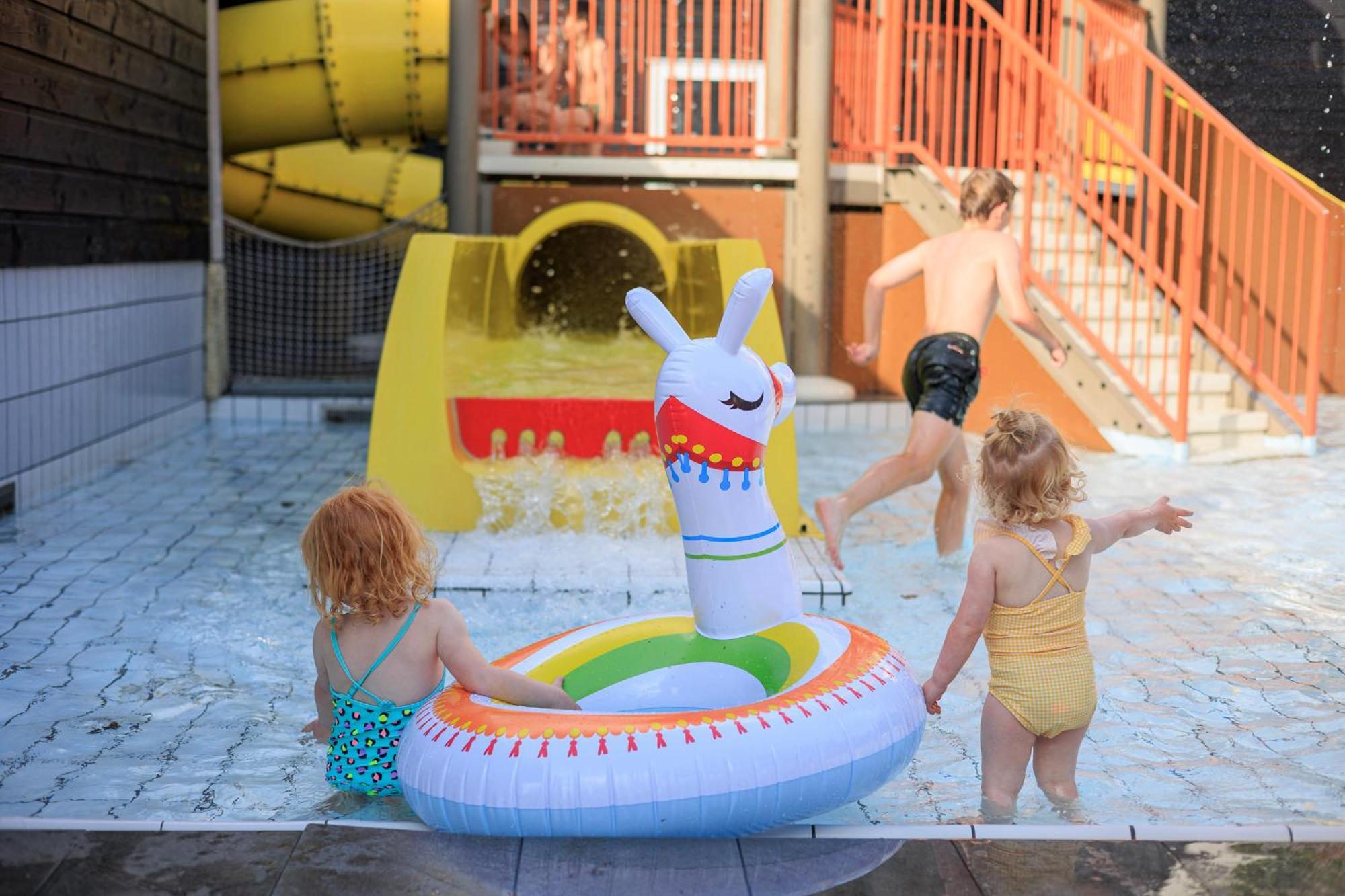 מלון Tubbergen Recreatiepark Kaps מראה חיצוני תמונה